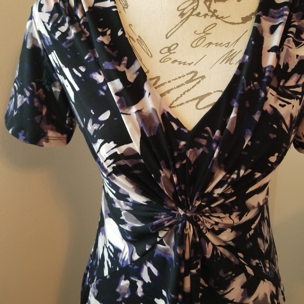 Dress - Picture 3 of 4